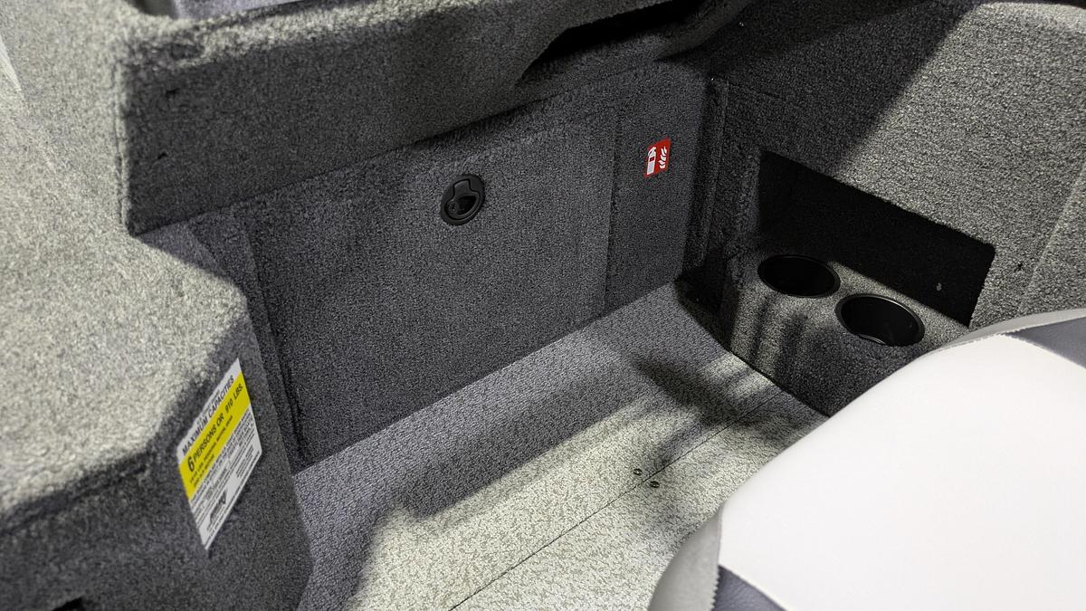 2026 Crestliner 1850 Fish Hawk Raptor Package