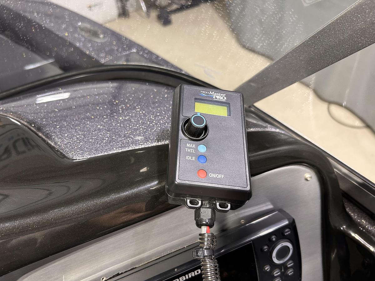 Used 2016 Stratos 386XF