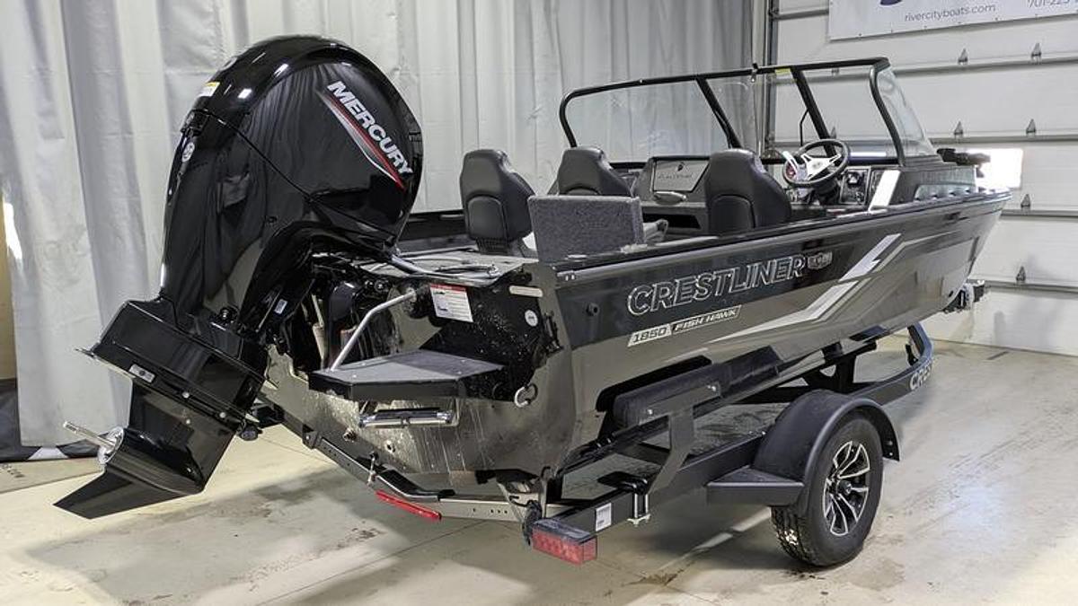 2026 Crestliner 1850 Fish Hawk