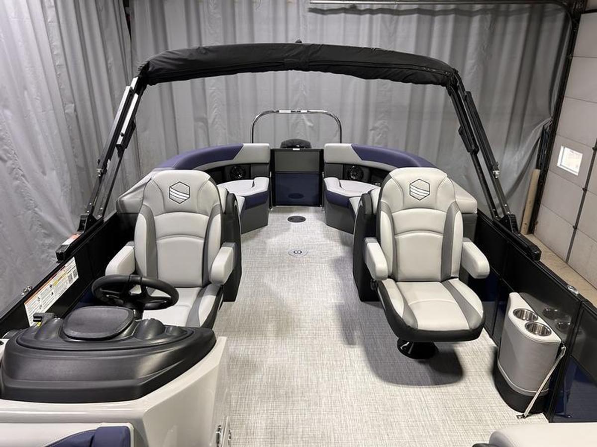 2025 South Bay S224RS Rear Seating 2.75