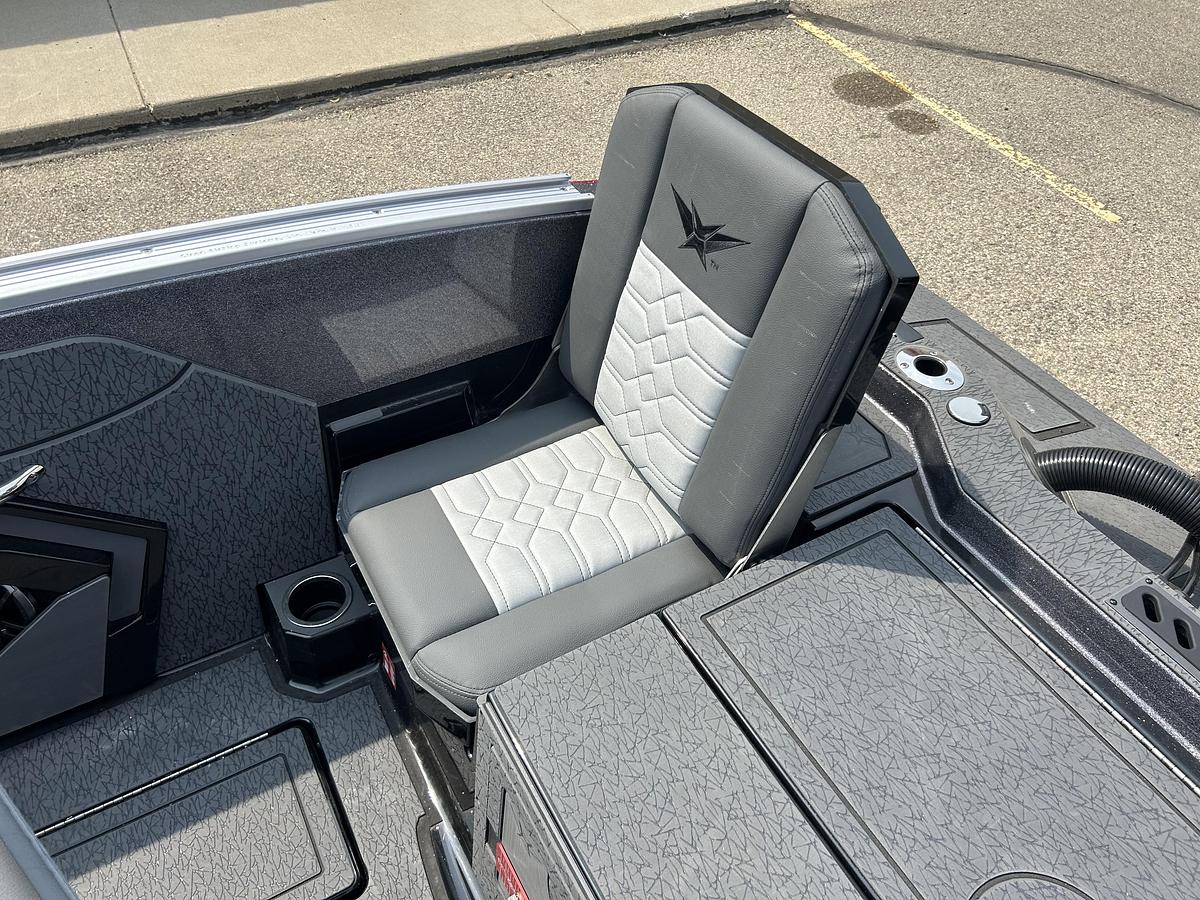 2026 Vexus DVX23s
