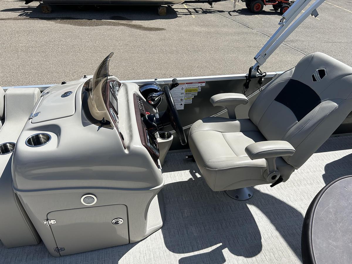 Used 2020 South Bay 521FCR 2.75