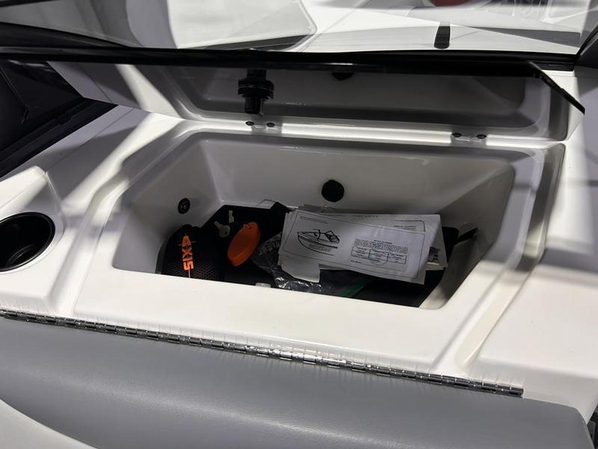 Used 2020 Axis Wake Research T22