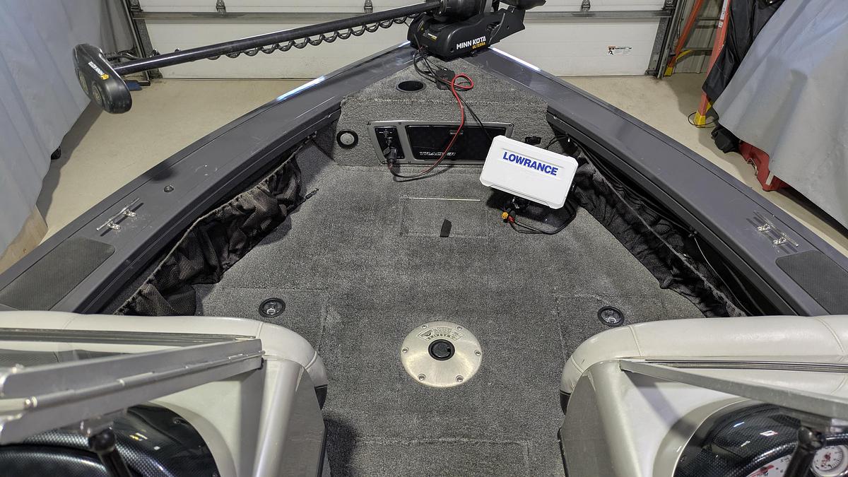 Used 2014 TRACKER Targa V18