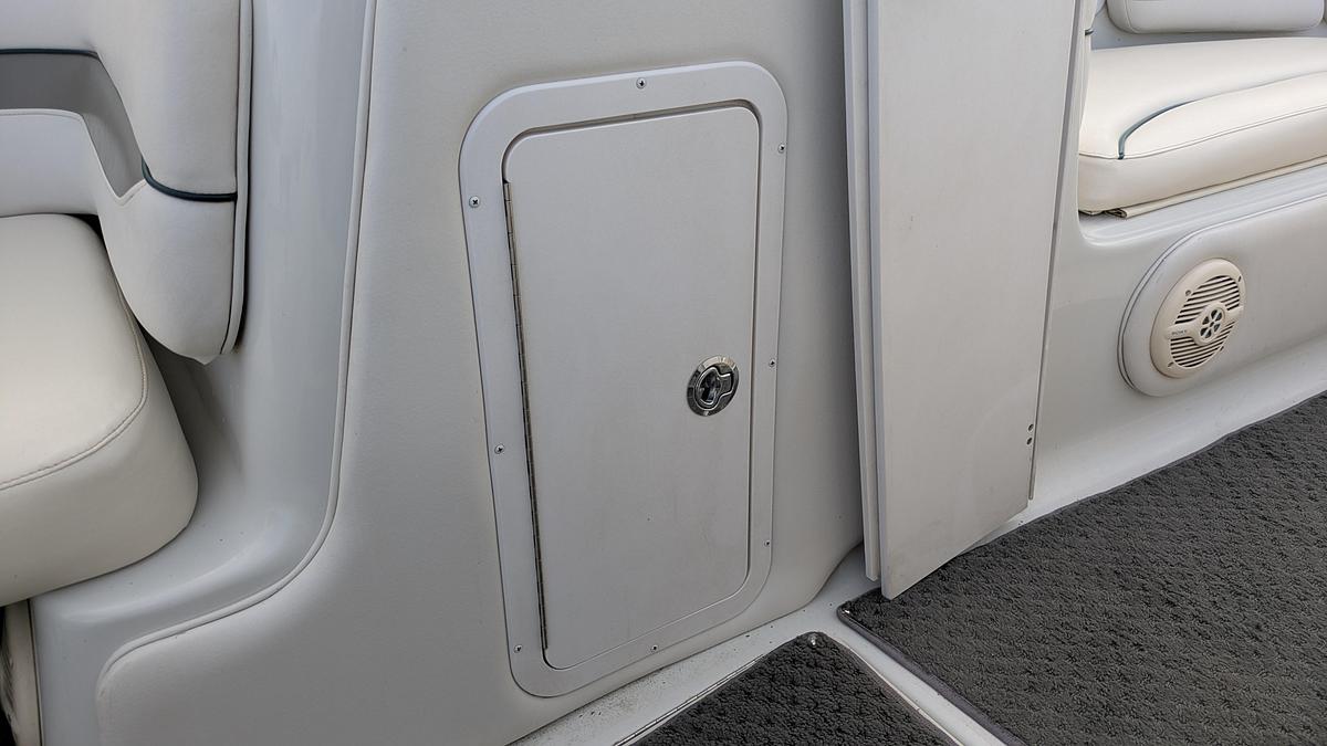 Used 2000 Crownline 205 BR