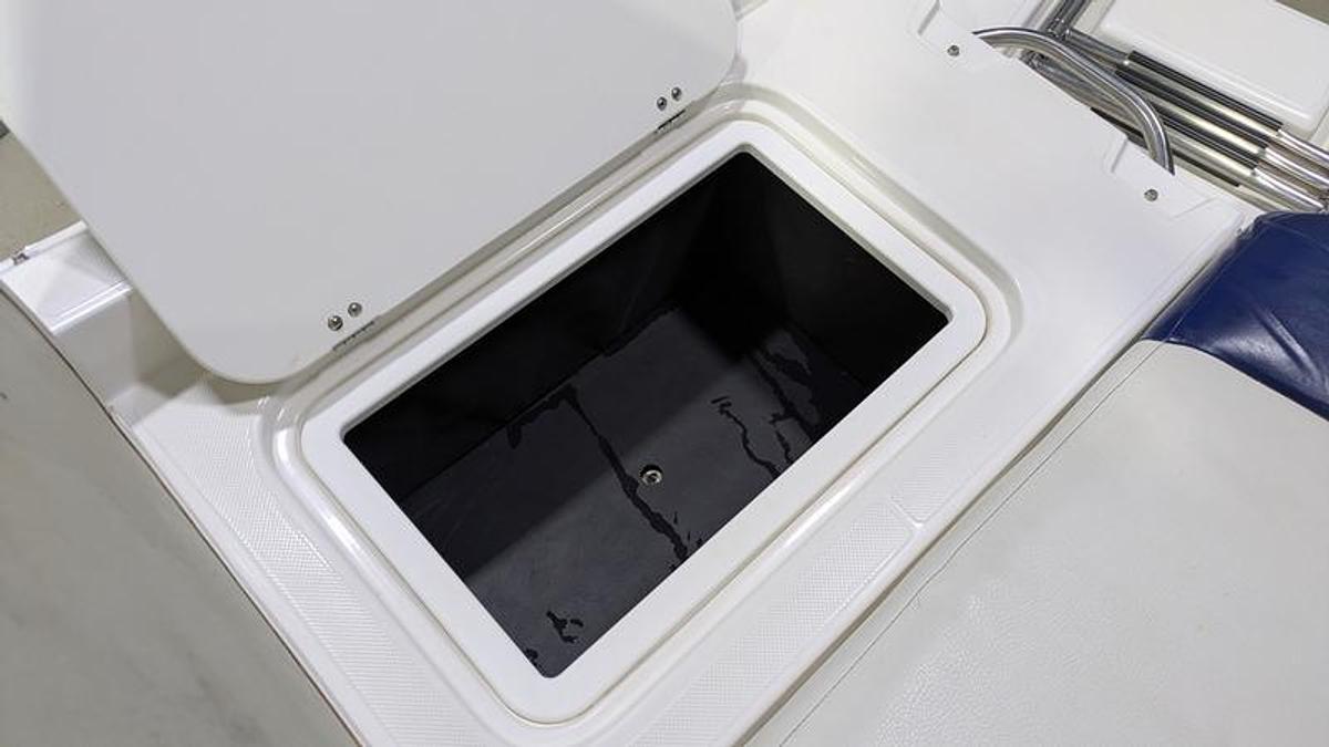 Used 2013 Rinker Captiva 186 FS BR