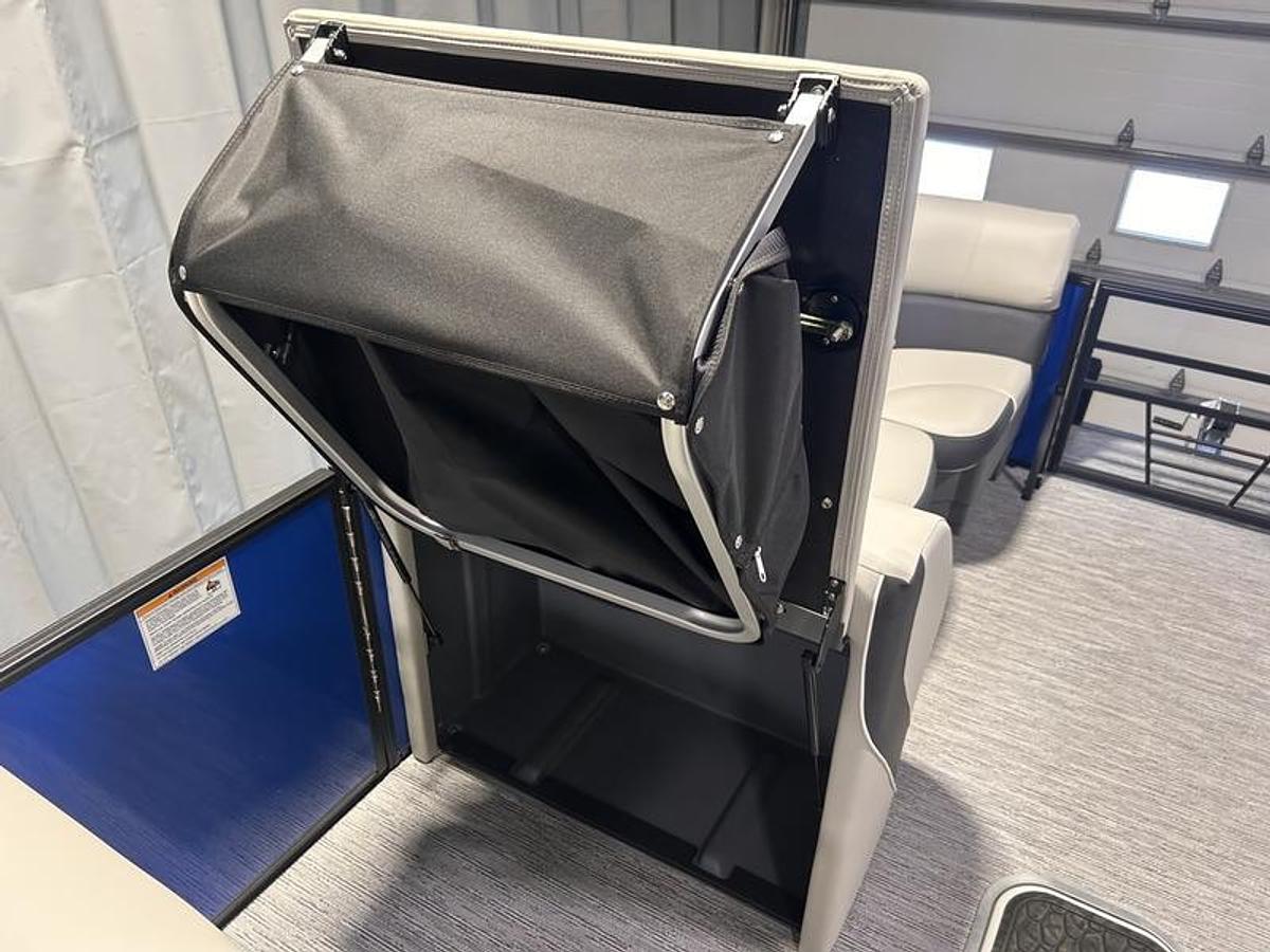 2026 Sylvan X3 CLZ Platinum Package