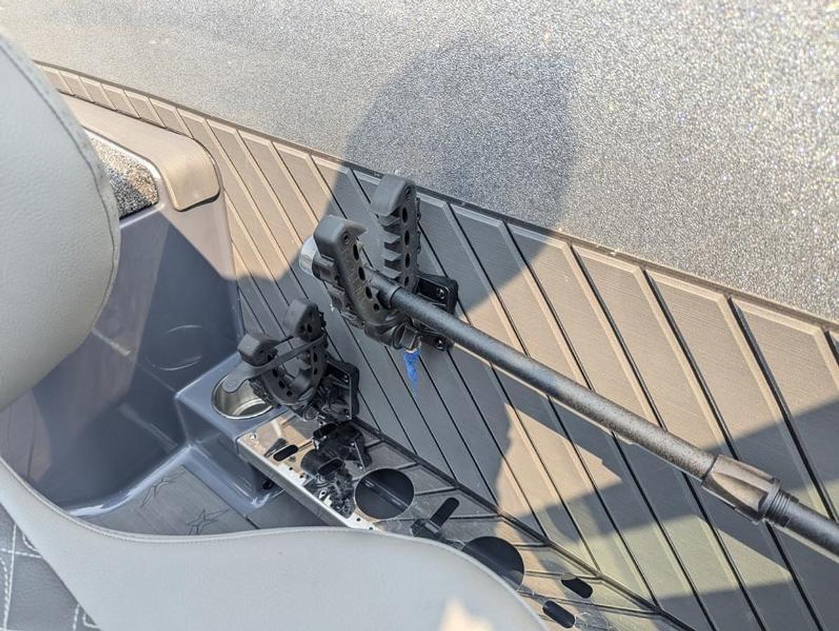 Used 2022 Vexus DVX22