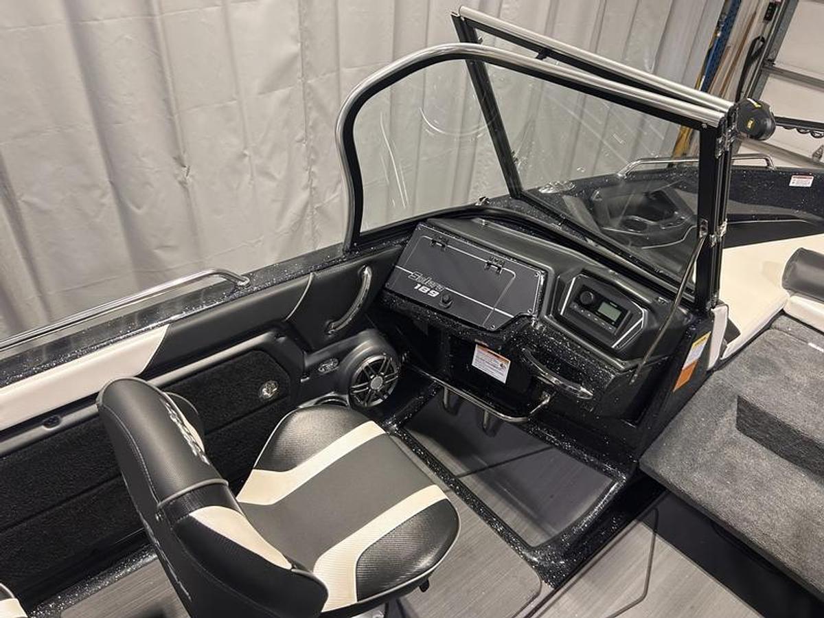 2026 Skeeter SOLERA189 *$500 Tackle Warehouse Giftcard*