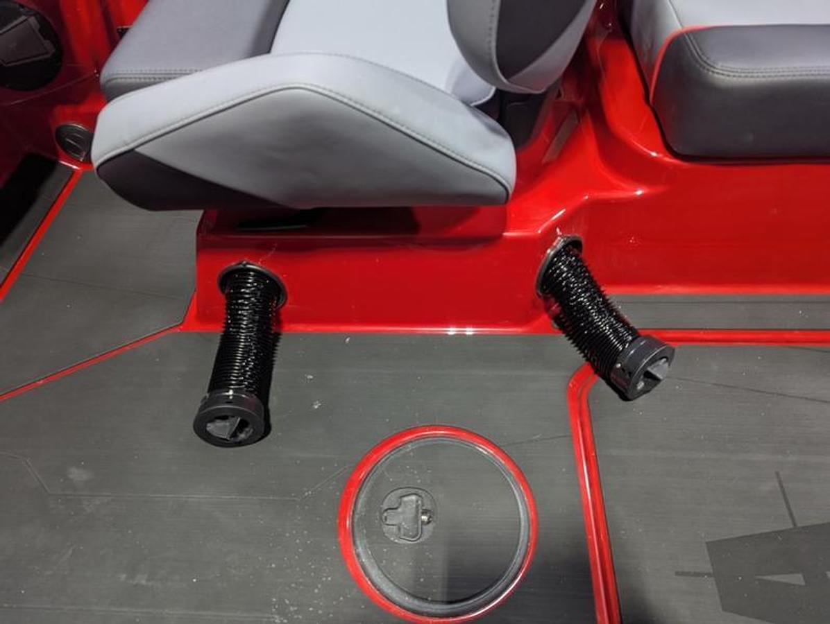 2025 Axis Wake Research T235