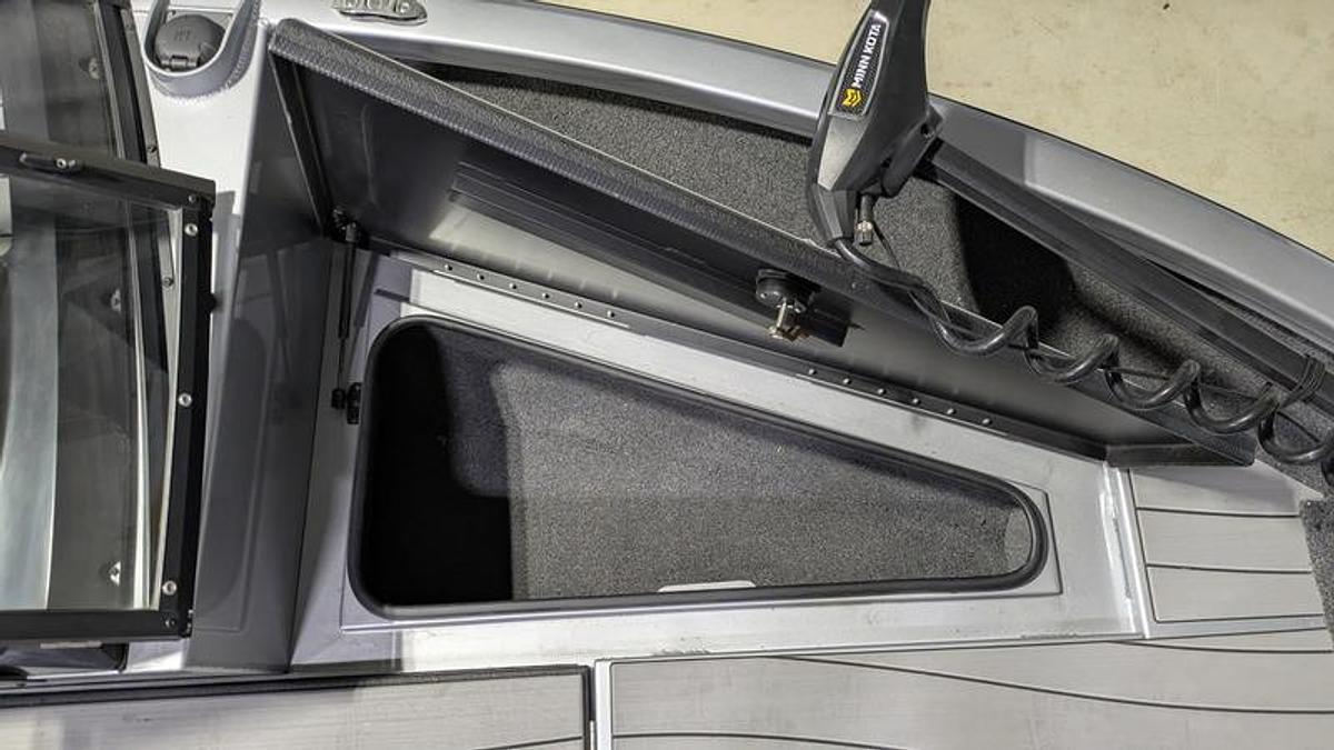 Used 2025 Vexus ADX180 HS