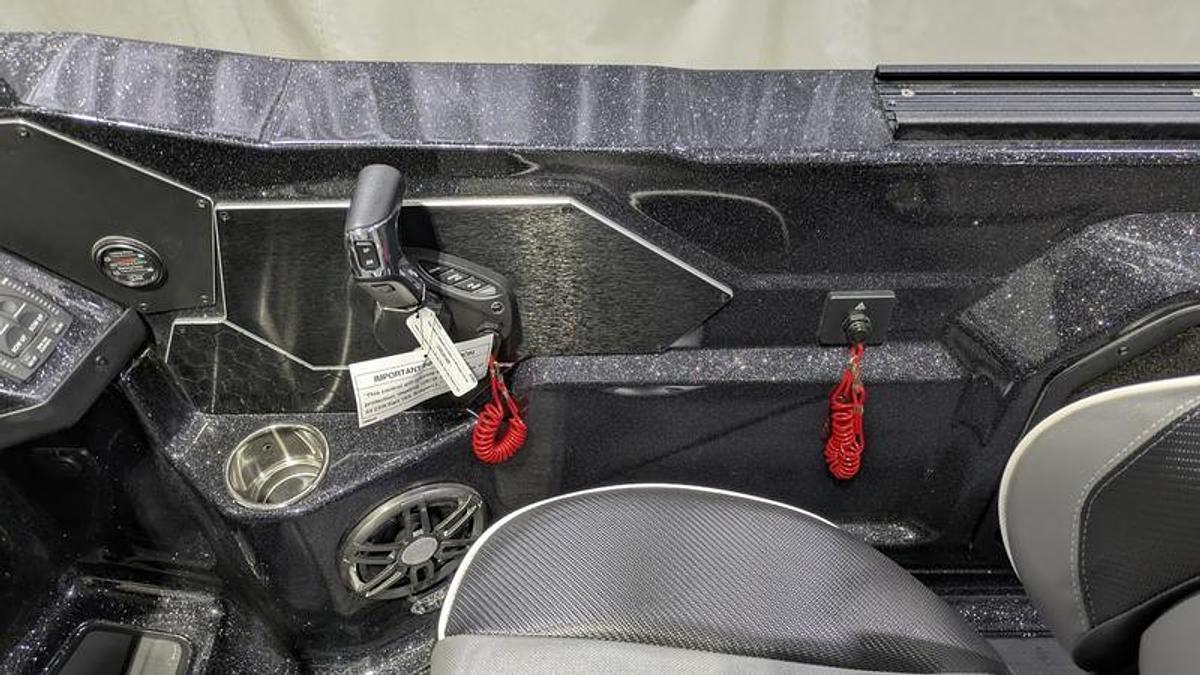 2026 Skeeter WXR2260 *$1000 Tackle Warehouse Giftcard*