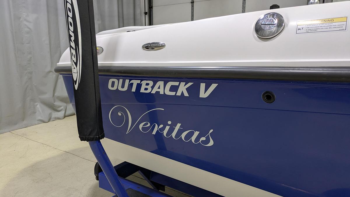 Used 2010 Moomba Outback V