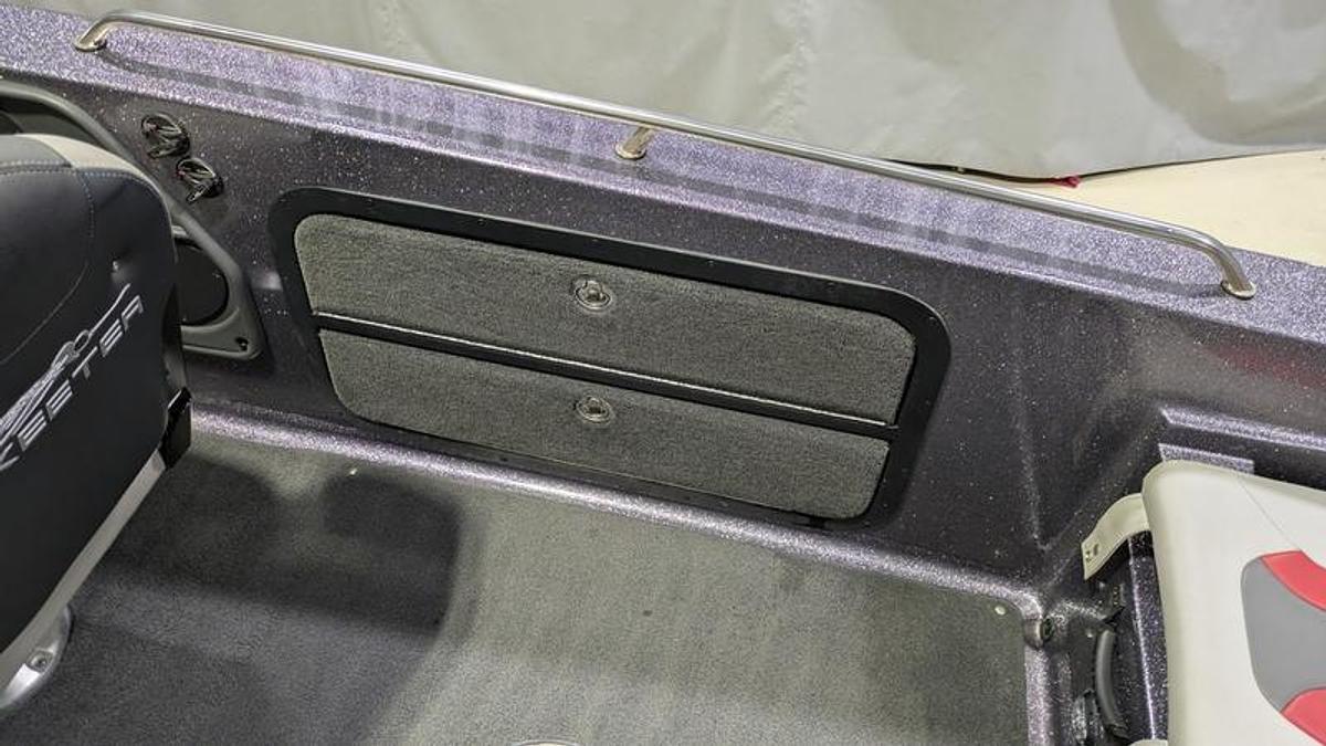 Used 2017 Skeeter WX2060