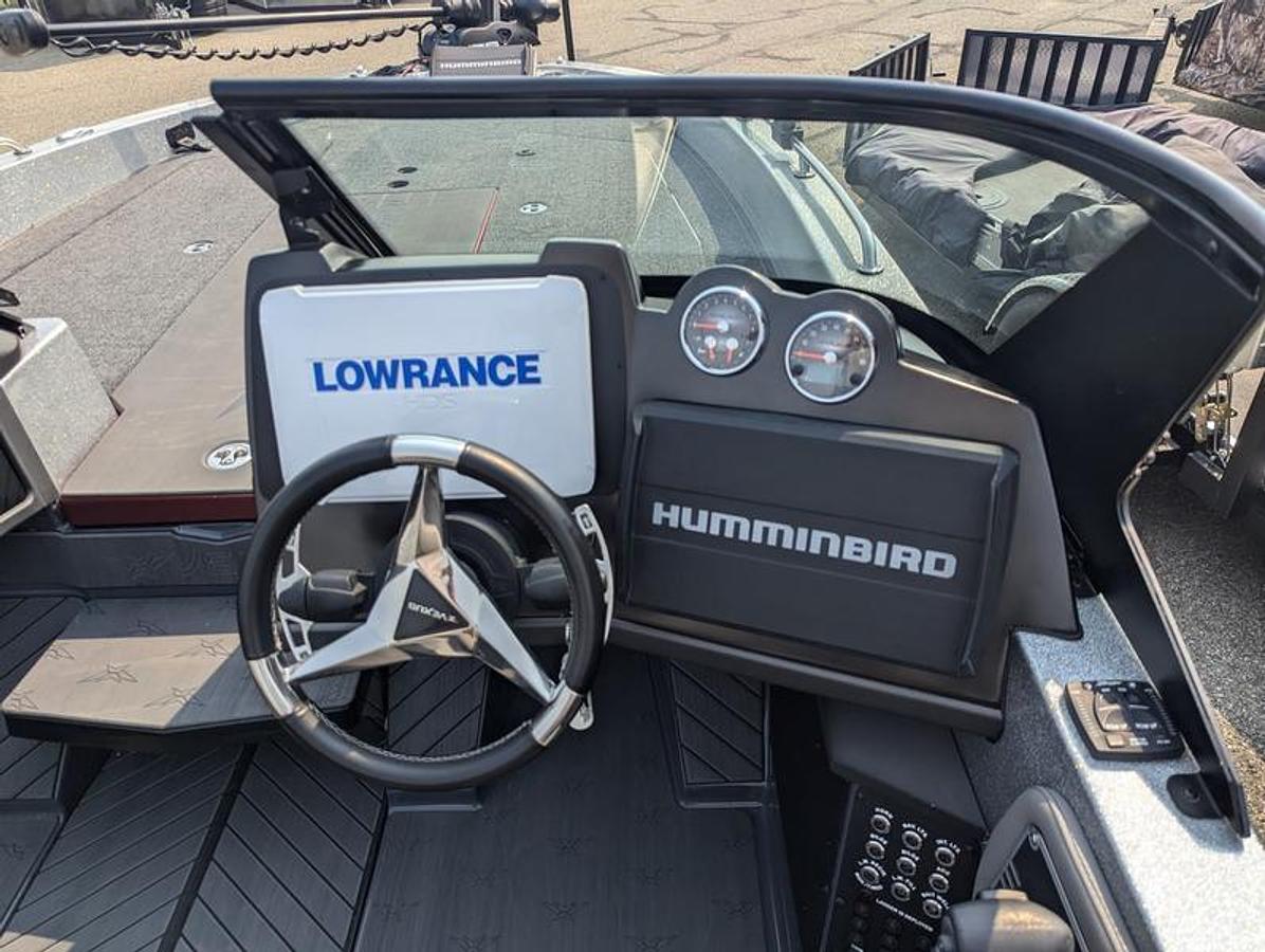 Used 2022 Vexus DVX22