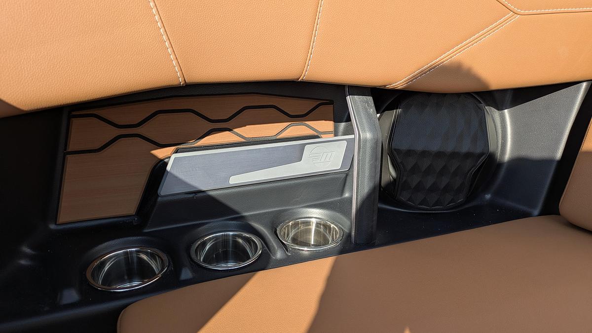 2026 Malibu Boats 23 LSV
