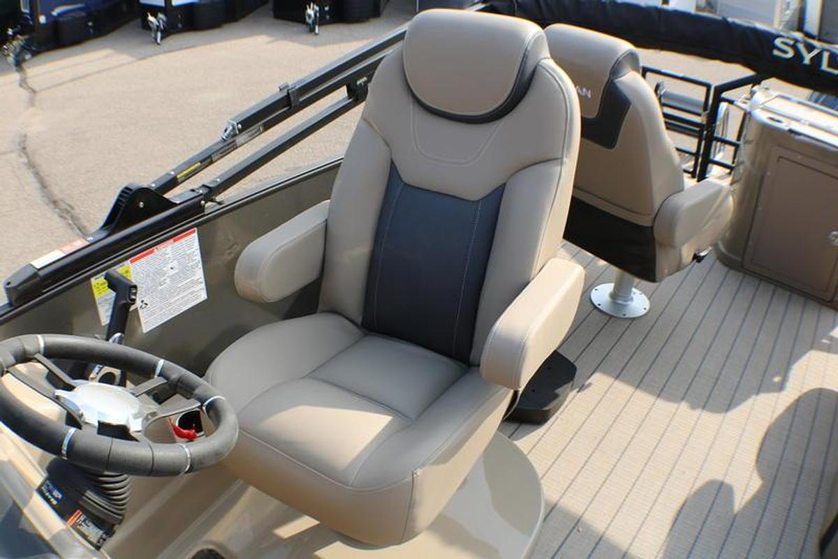 2025 Sylvan L3 Party Fish