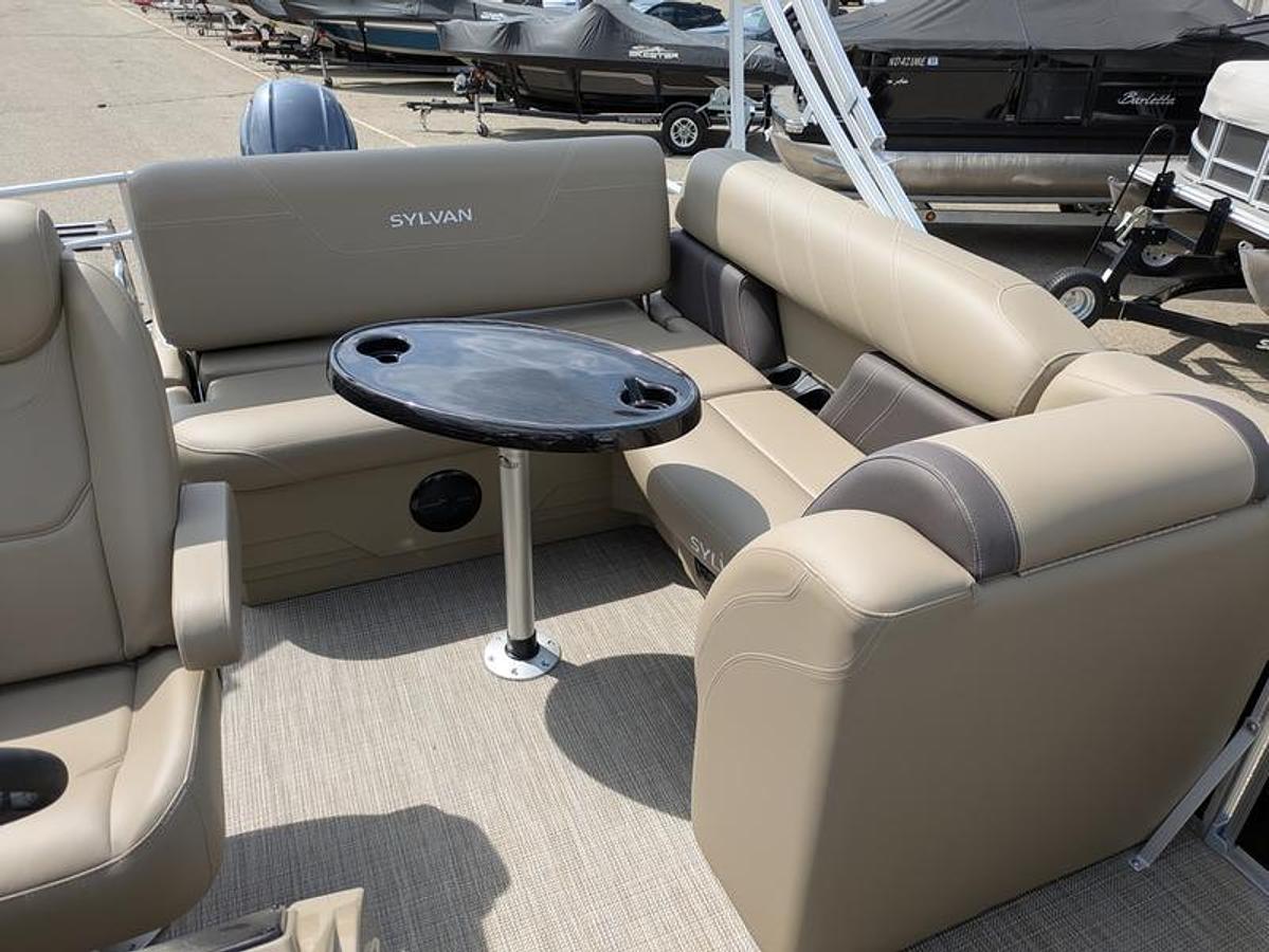 2025 Sylvan MIRAGE 822 CLZ