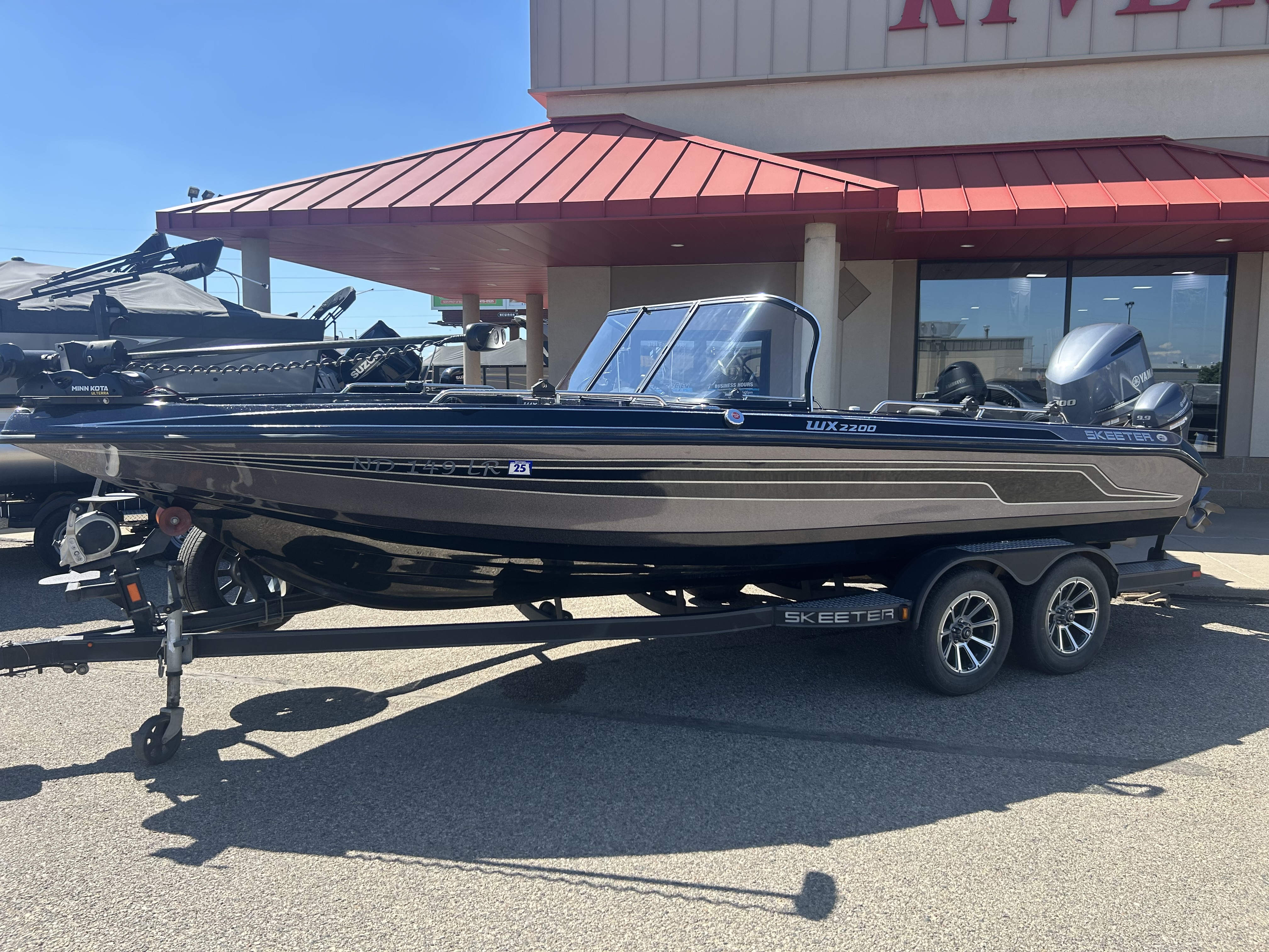 Used 2022 Skeeter WX2200