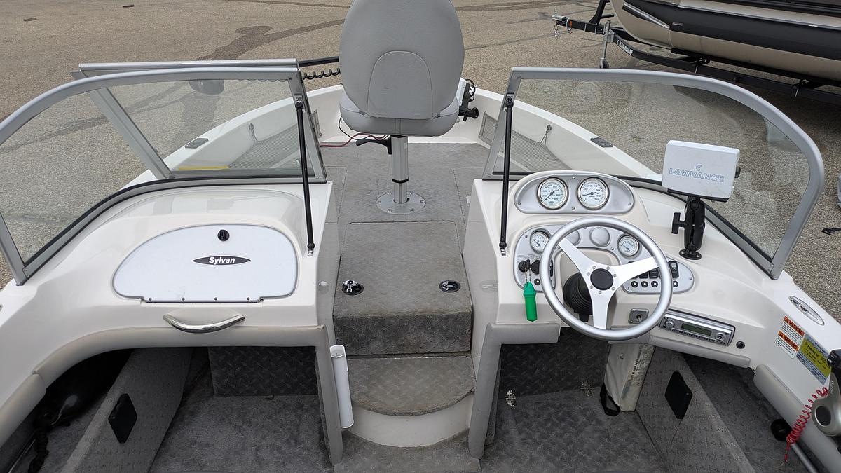 Used 2007 Sylvan 180 Viper