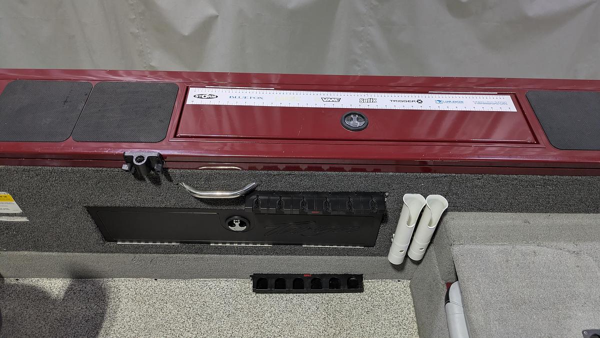 Used 2012 TRACKER Targa V18