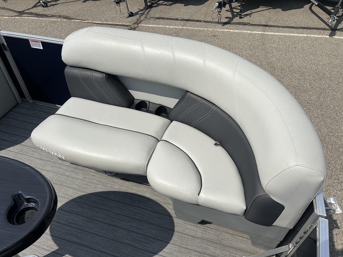 Used 2021 Sylvan Mirage 8522 Party Fish TRAILER INCLUDED