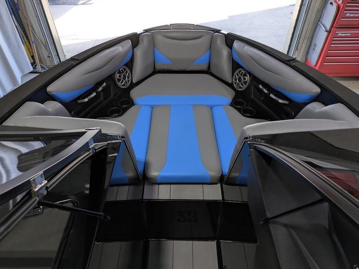 Used 2021 Axis Wake Research T23