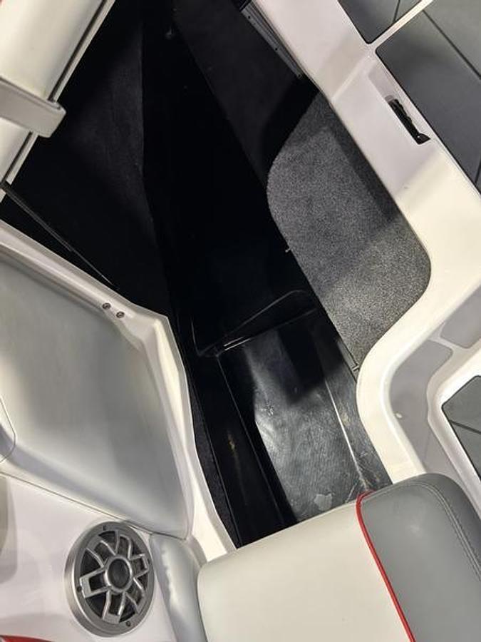 Used 2020 Axis Wake Research T22