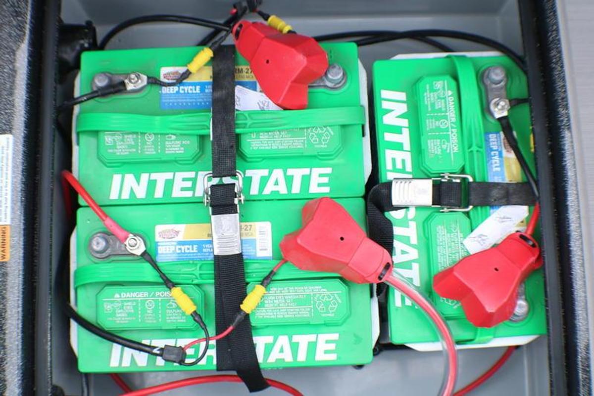 2024 Triton Boats 206 Allure