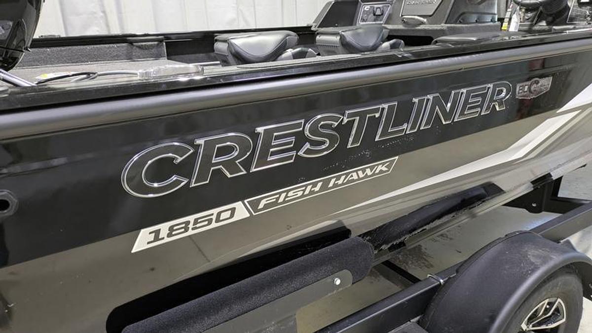 2026 Crestliner 1850 Fish Hawk