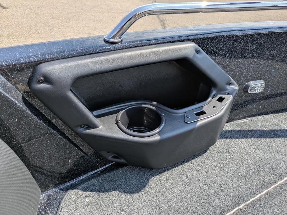 2025 Skeeter SOLERA205