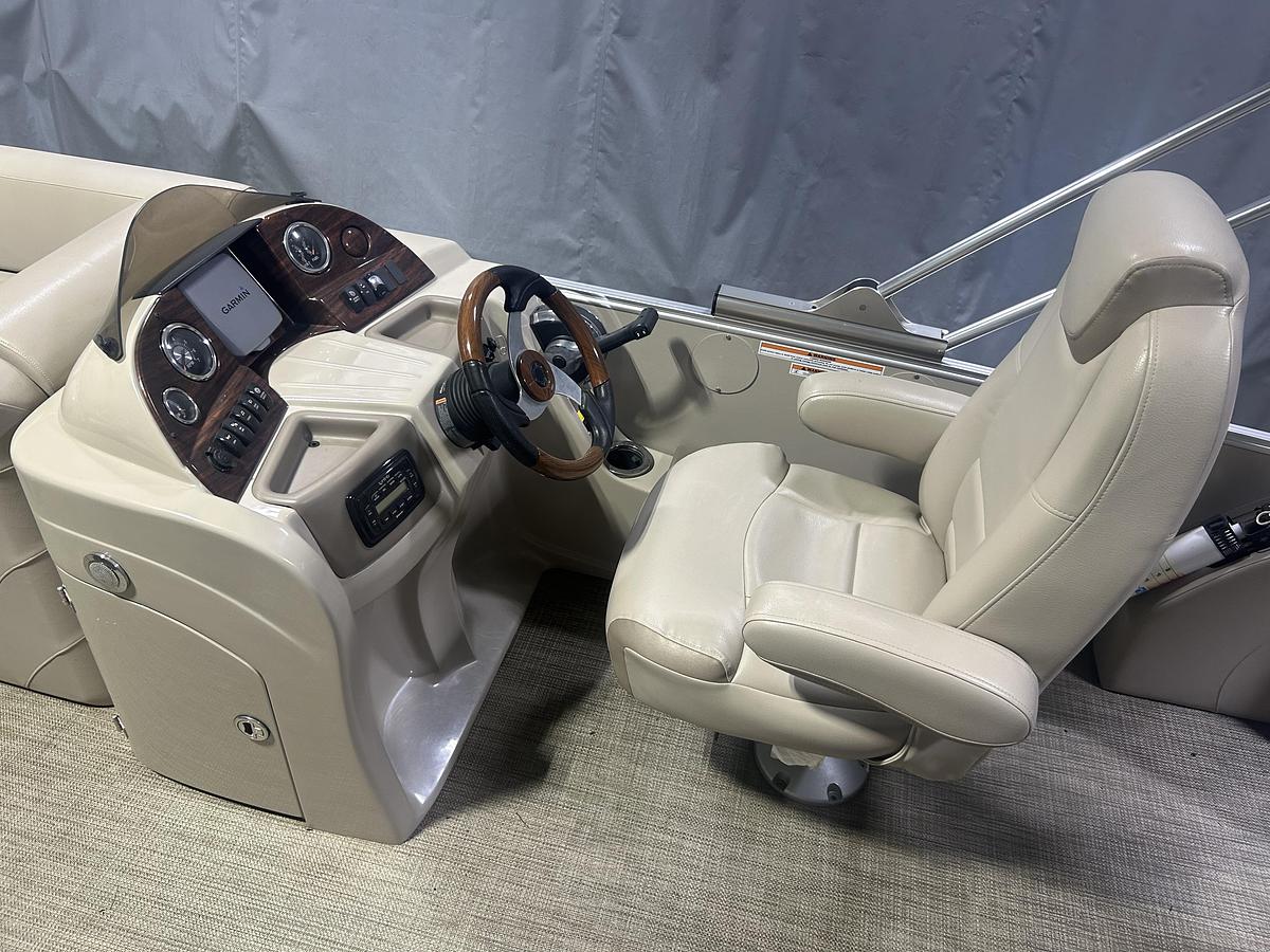 Used 2016 AVALON Windjammer 2585