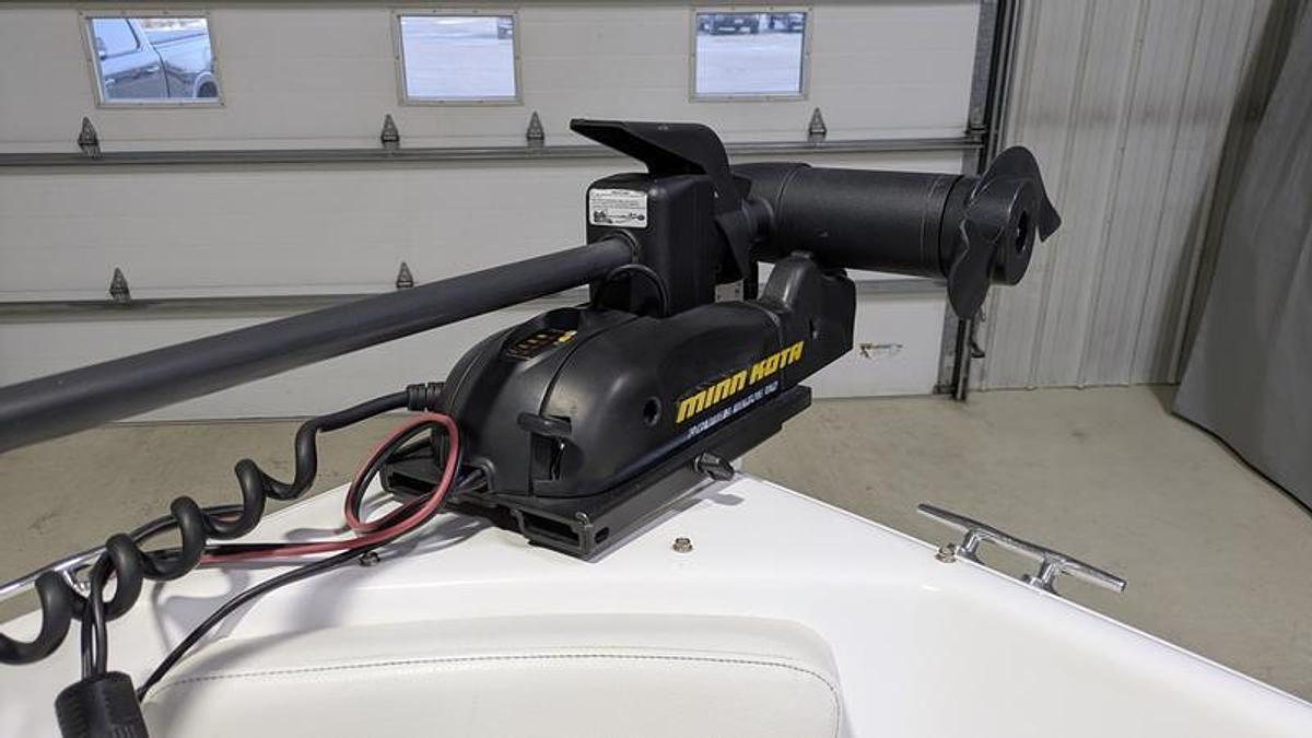 Used 2013 Rinker Captiva 186 FS BR