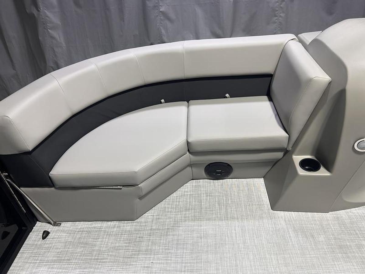 2026 Dockside 22DQ 2.75