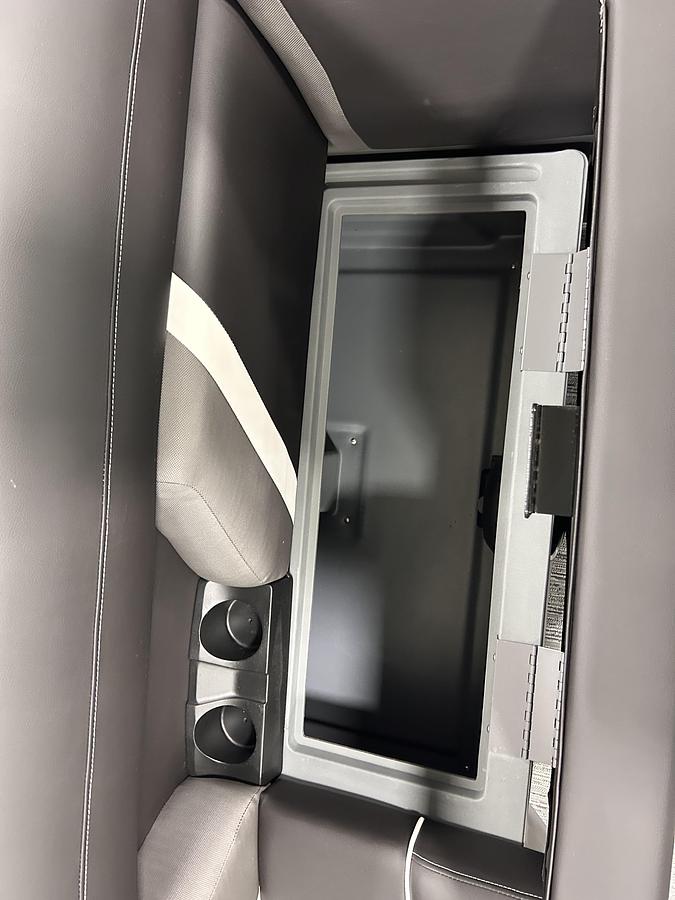 2026 Sylvan X3 Platinum Package