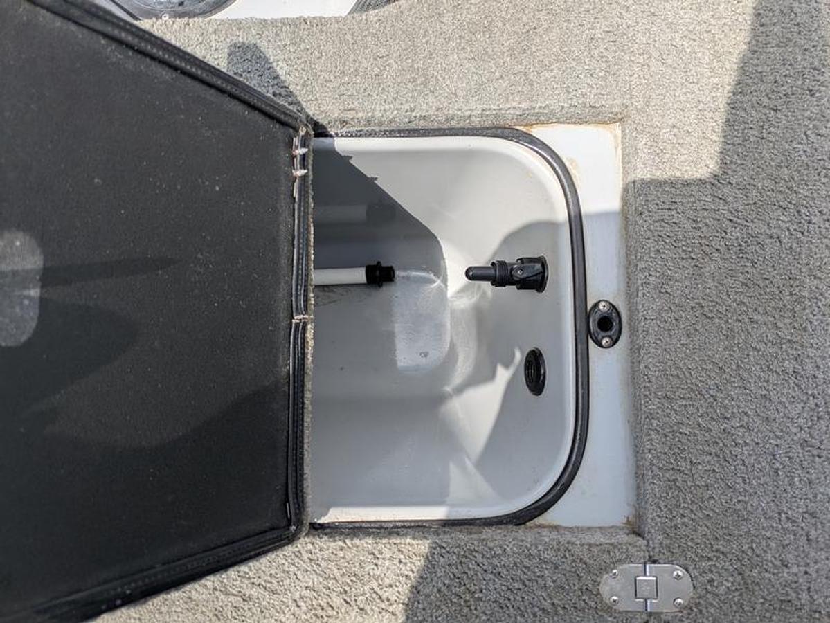 Used 2009 Fincraft 17SC