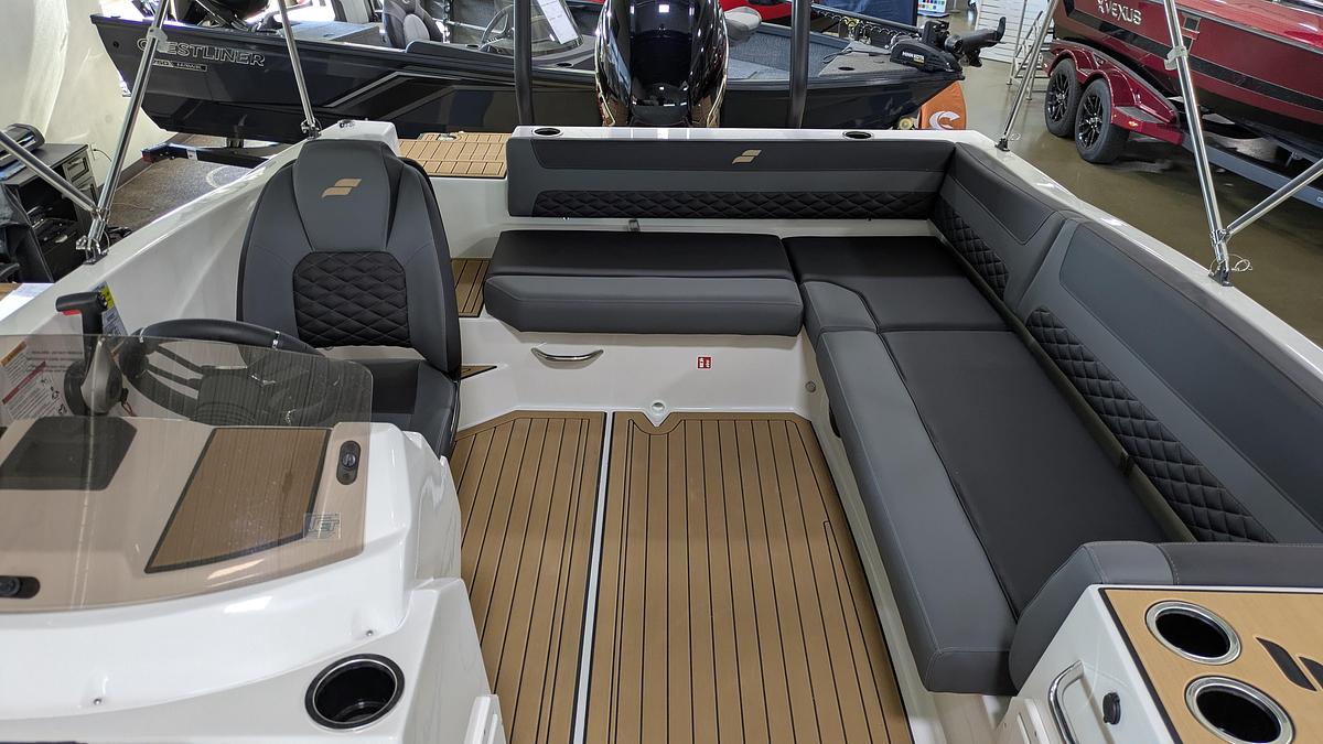 2026 Starcraft Marine SVX 191 OB