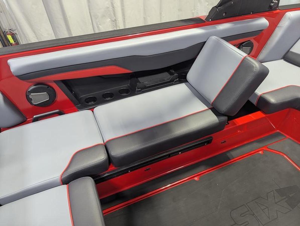 2025 Axis Wake Research T235