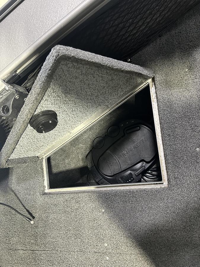 Used 2012 Lund 1875 Pro V