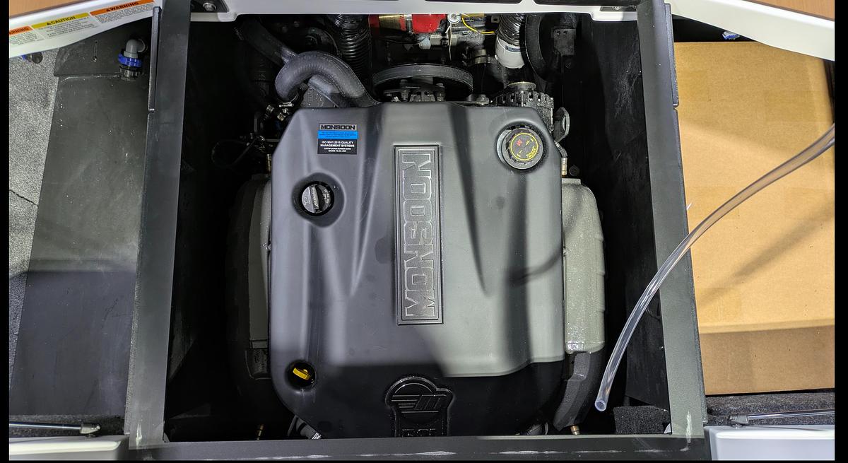 2026 Axis Wake Research T220