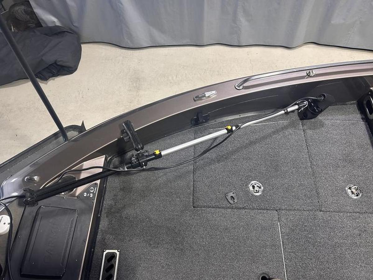 Used 2021 Vexus DVX19