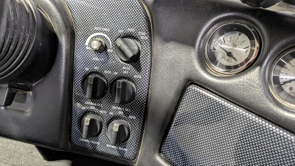 Used 2014 Skeeter WX1850