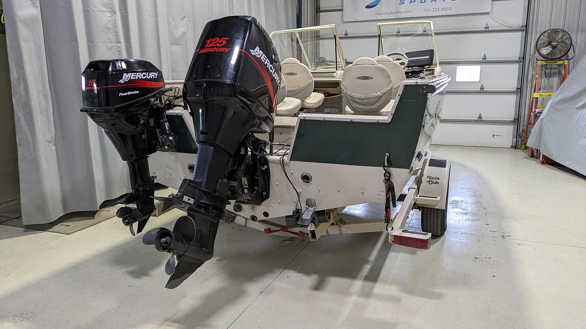 Used 2002 Crestliner 1850 Sportfish