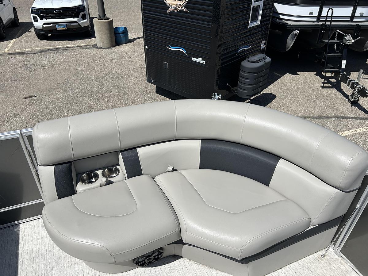 Used 2020 South Bay 521FCR 2.75