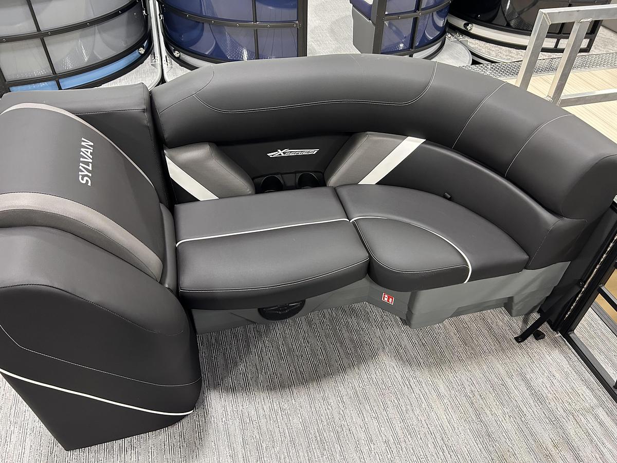 2026 Sylvan X3 Platinum Package