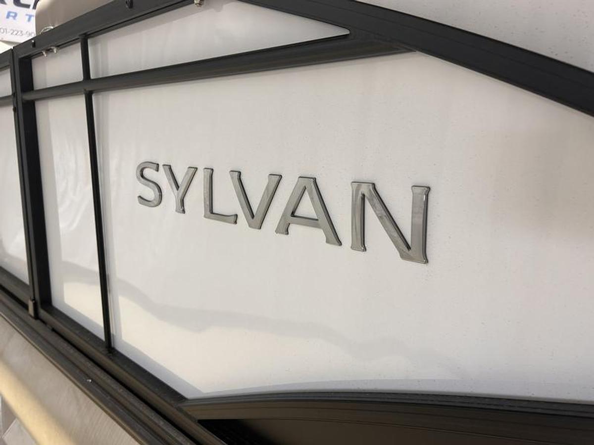 2025 Sylvan L1 Party Fish