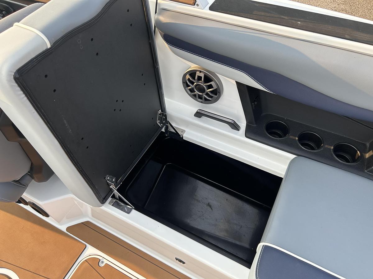 Used 2023 Axis Wake Research T250
