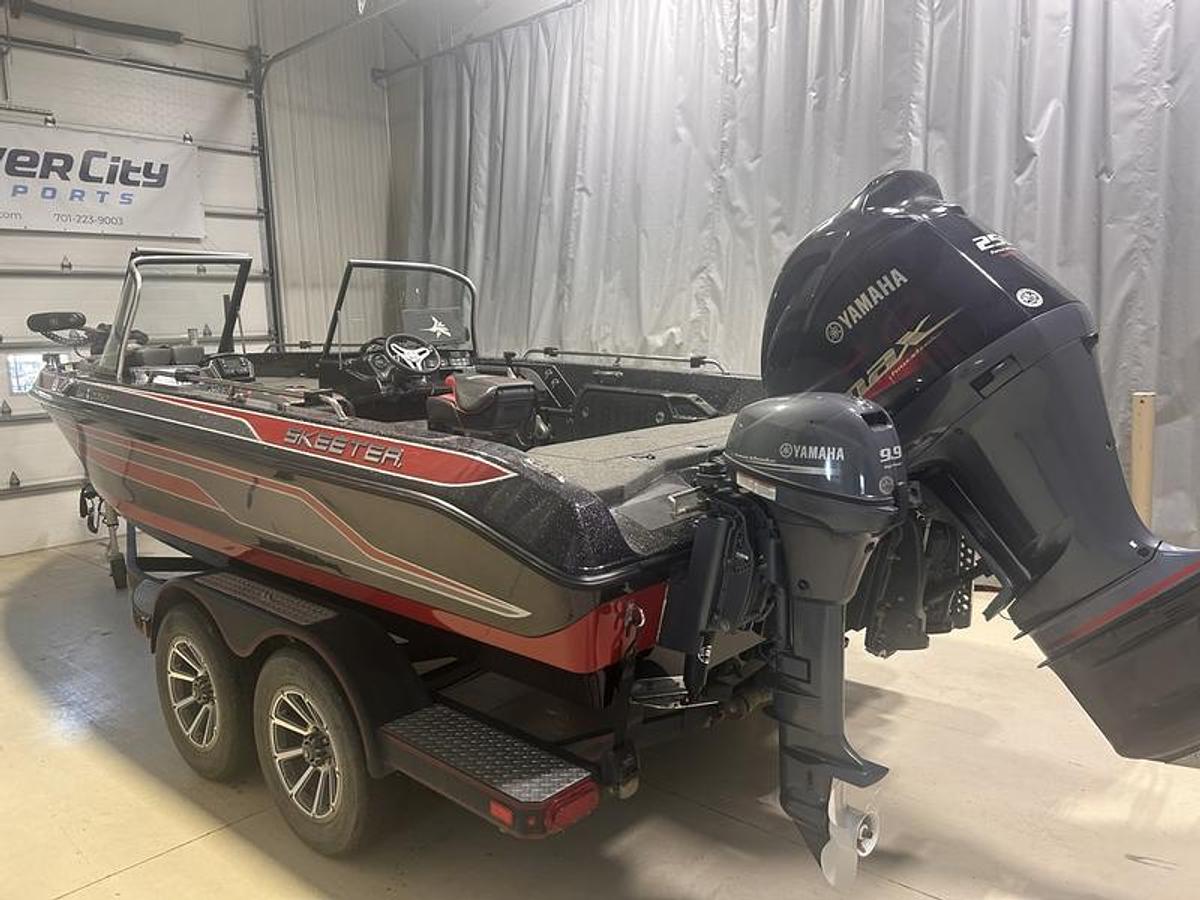Used 2021 Skeeter WX2060
