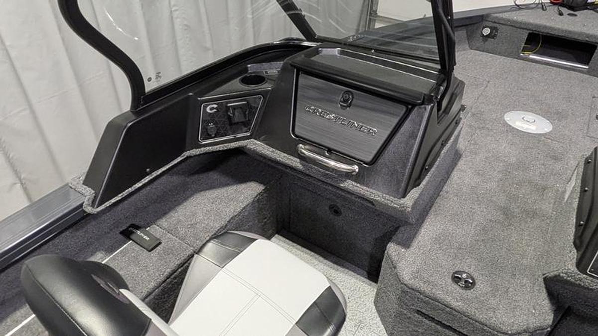 2026 Crestliner 1850 Fish Hawk