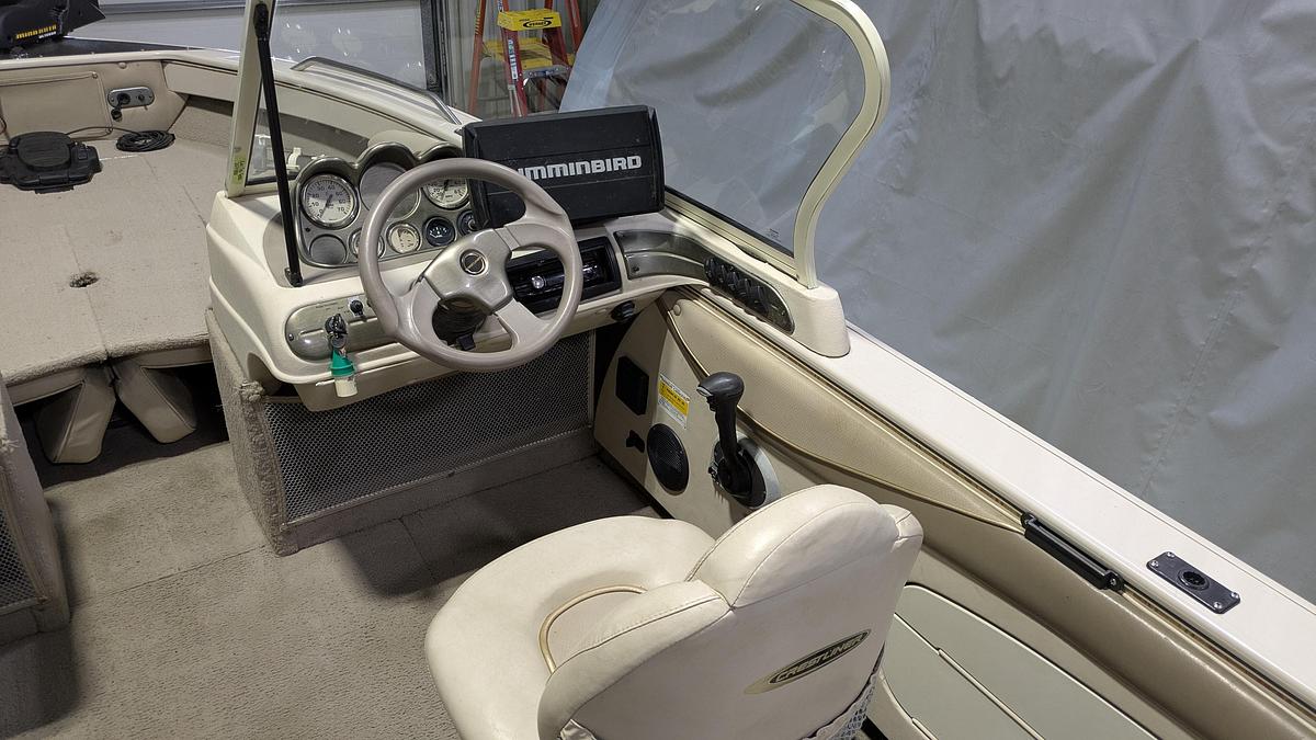 Used 2002 Crestliner 1850 Sportfish